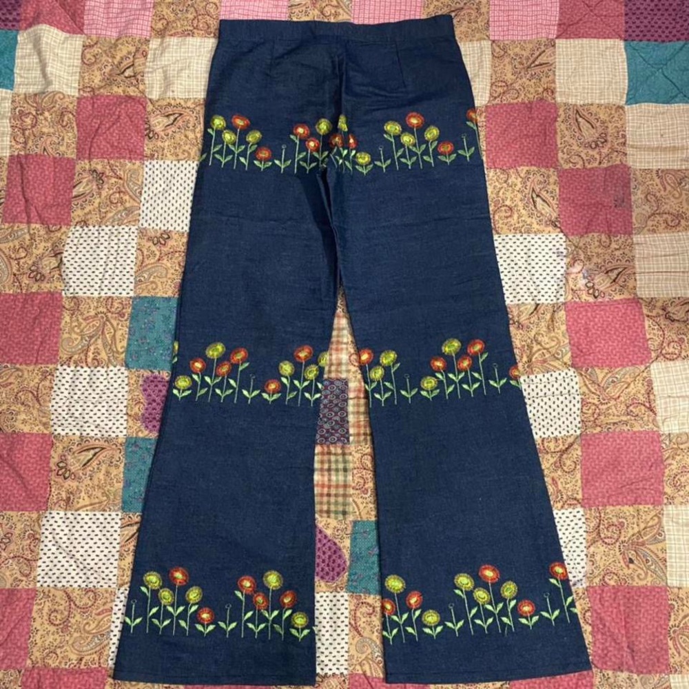 Vintage Y2K 90s Embroidered Floral Flares Hippie Boho Flowerchild